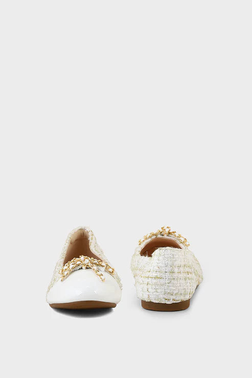 Casual Pumps White pair