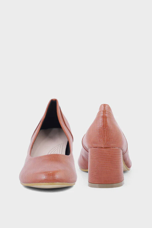Formal Court Shoes Brown pair